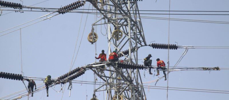power-wheeling-can-drive-corporate-investments-and-advance-indonesia’s-renewable-energy-goals